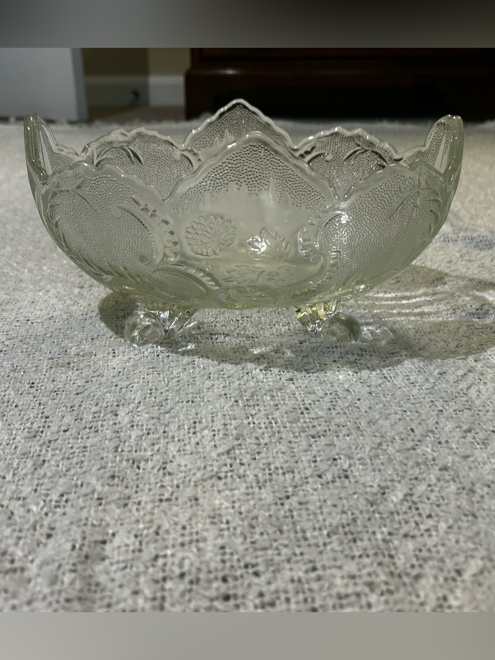 Vintage 50s/60s Jeanette Lombardi clear glass footed  makeup or fruit bowl